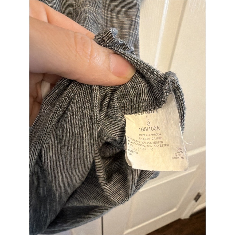 Old Navy Women's Size XL Short Sleeve Relaxed Henley T-shirt Grey Combo Striped - Picture 7 of 8